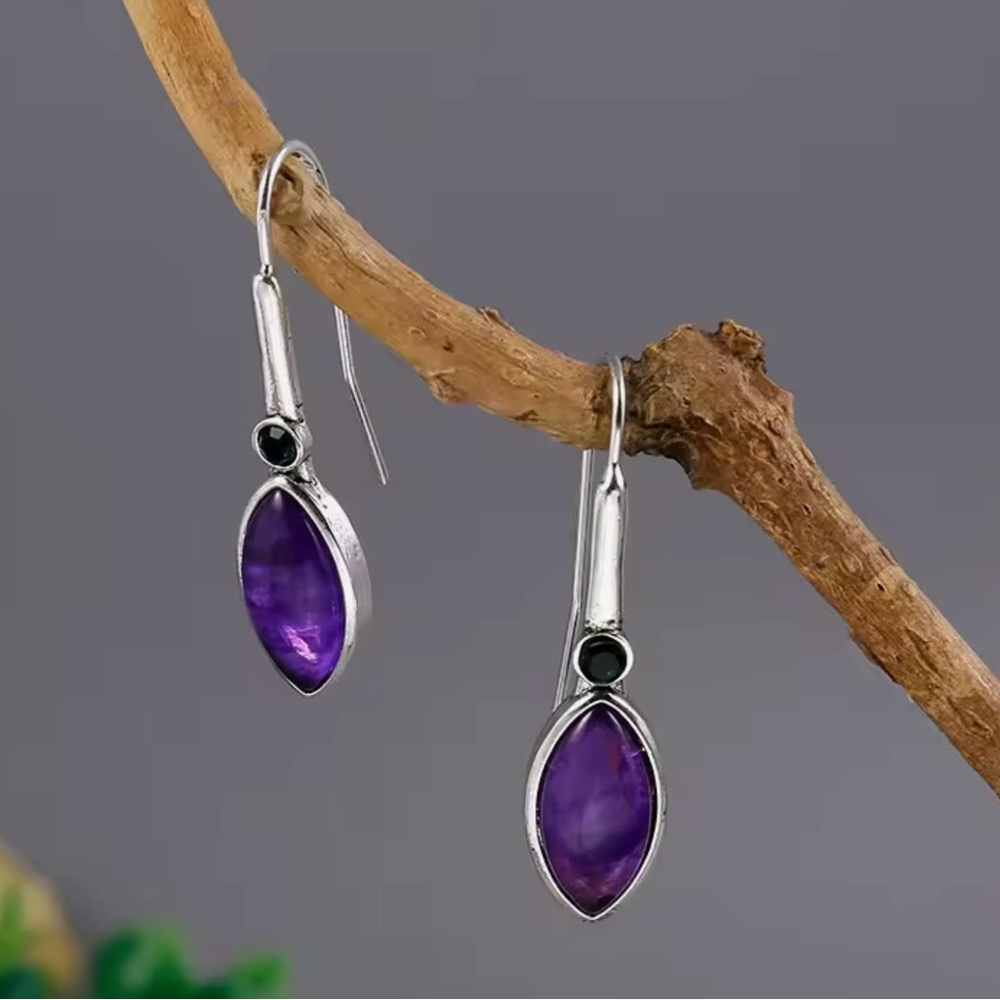 NEW Elegant Silver and Purple Drop Earrings
